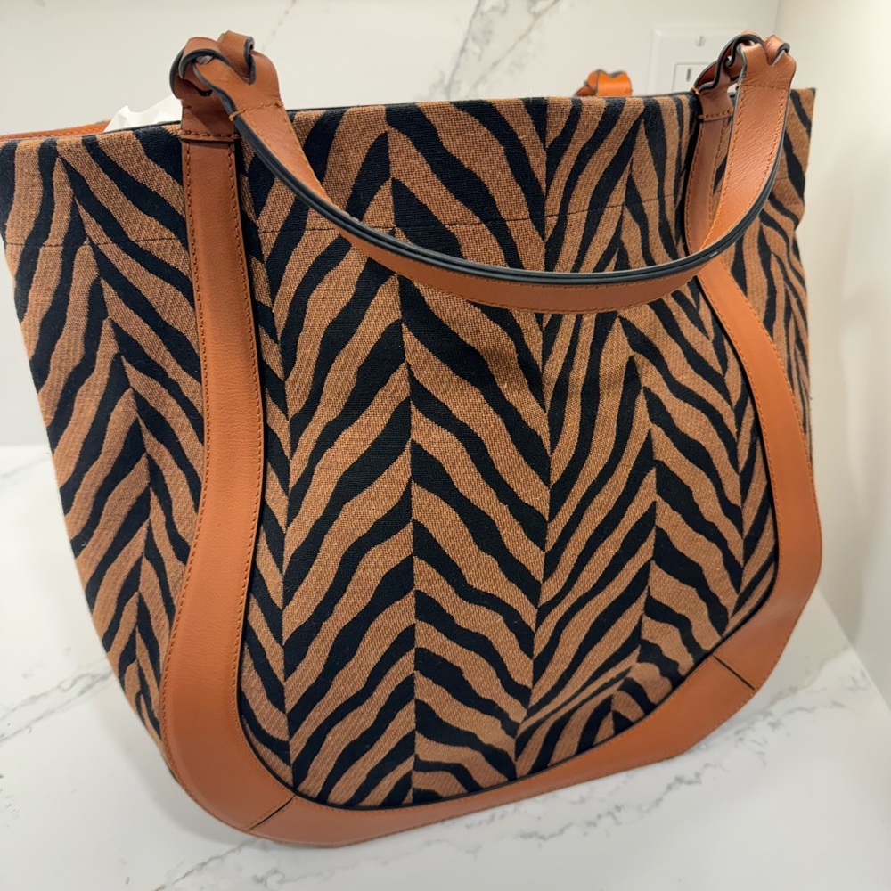 Ulla Johnson Albers Tiger Canvas Tote Bag - Picture 8 of 16